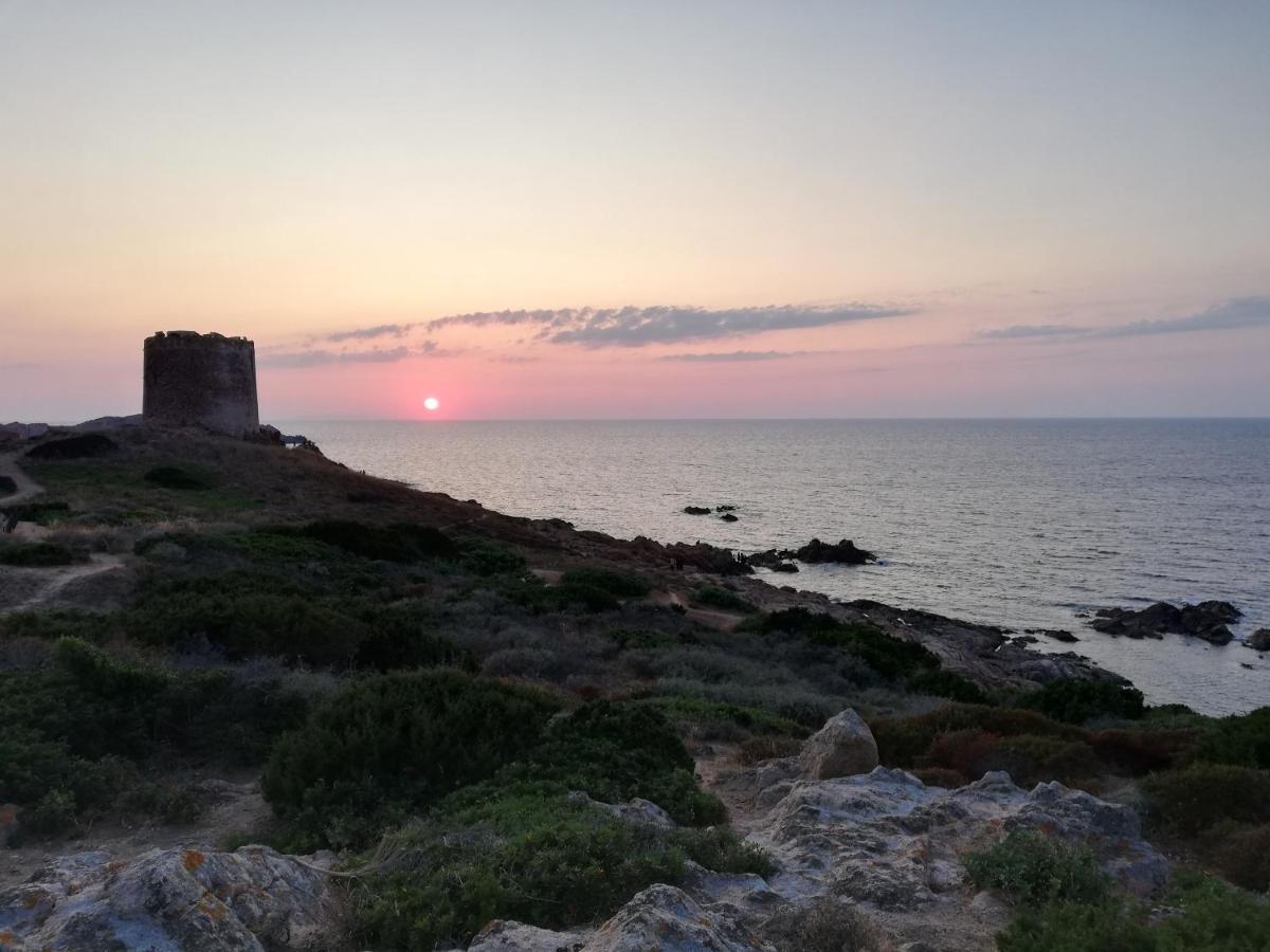 شقة Tanca Della Torre Trilocale Vista Mare ايزولا روسا المظهر الخارجي الصورة